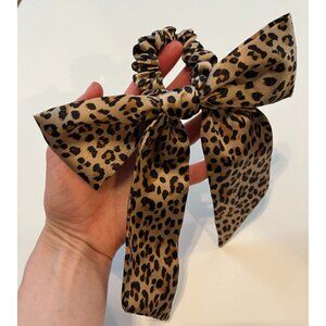 New J. Crew leopard satin scrunchie bow